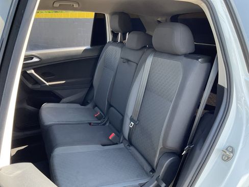 Used 2020 Volkswagen Tiguan S FWD image 19