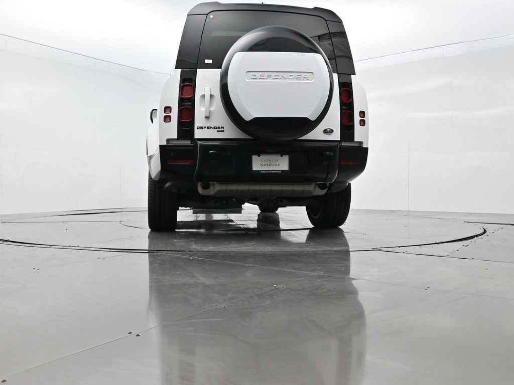 Used 2023 Land Rover Defender 130 X-Dynamic SE AWD/4WD image 58