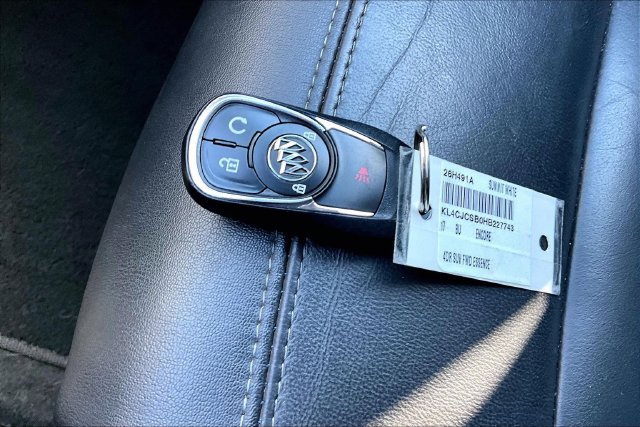 Used 2017 Buick Encore Essence FWD image 11