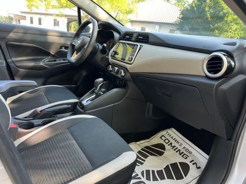 Used 2020 Nissan Versa SV FWD image 22