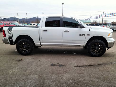 Used 2018 RAM 1500 Big Horn image 23