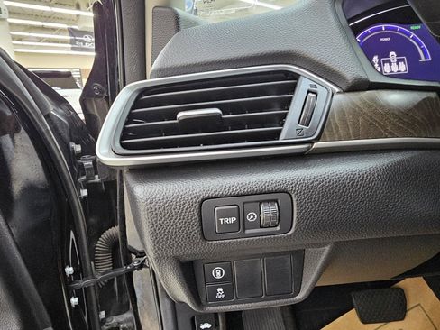 Used 2021 Honda Accord EX image 34