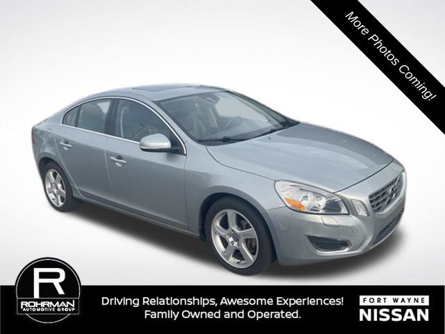 Used 2013 Volvo S60 T5 FWD image 3