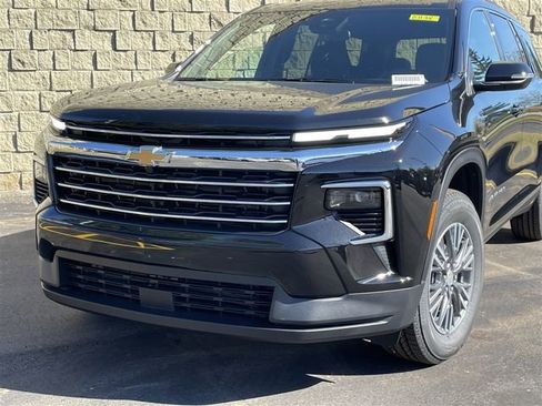 New 2026 Chevrolet Traverse LT image 18