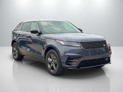 Used 2025 Land Rover Range Rover Velar Dynamic SE image 3