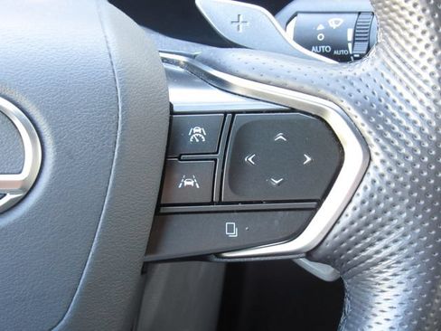Used 2024 Lexus TX 500h AWD image 31