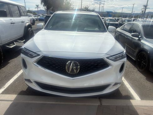 Used 2024 Acura MDX w/ Technology Package FWD image 2