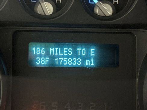 Used 2015 Ford F250 XL w/ FX4 Off-Road Package image 13