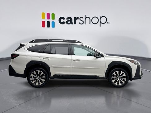 Used 2025 Subaru Outback Limited AWD/4WD image 6