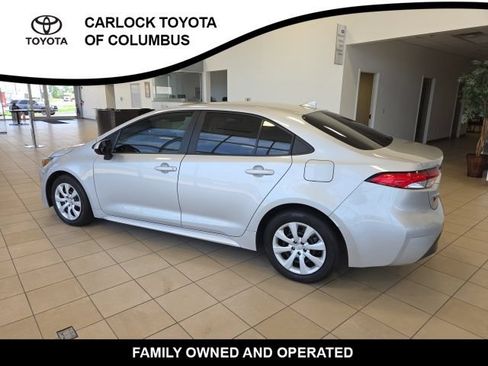 Used 2024 Toyota Corolla LE FWD image 9