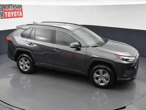 Used 2025 Toyota RAV4 XLE FWD image 20
