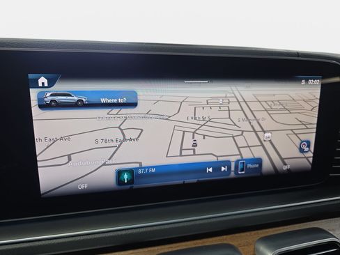 Certified 2025 Mercedes-Benz GLS 450 4MATIC image 22