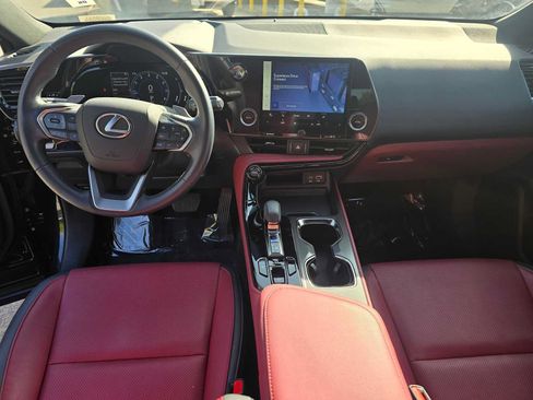 Certified 2025 Lexus NX 250 FWD image 19