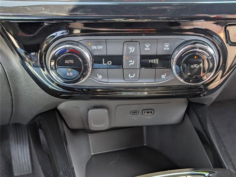 New 2026 Chevrolet Trax RS image 21