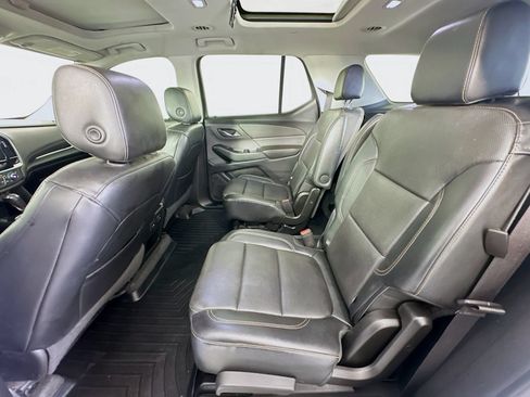 Used 2019 Chevrolet Traverse Premier w/ Redline Edition AWD/4WD image 26
