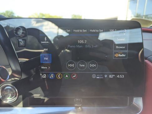 Used 2023 Chevrolet Corvette Stingray Premium Conv w/ Z51 Performance Package RWD image 28