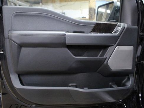 Used 2021 Ford F150 Lariat w/ Equipment Group 502A High AWD/4WD image 17