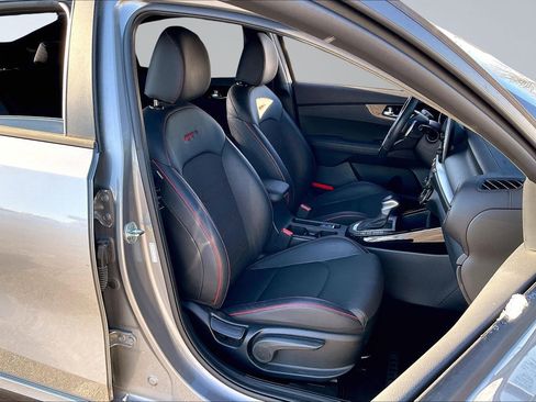 Used 2023 Kia Forte GT image 7