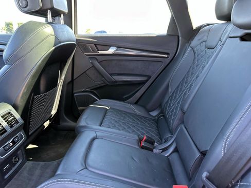 Used 2023 Audi SQ5 Premium Plus w/ Premium Plus Package image 14