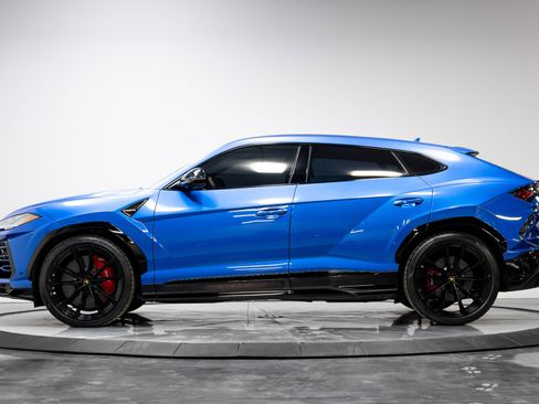 Used 2019 Lamborghini Urus image 42
