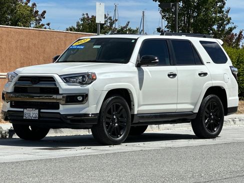 Used 2021 Toyota 4Runner Nightshade AWD/4WD image 8