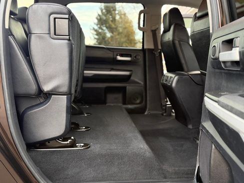 Used 2018 Toyota Tundra Limited w/ Limited Premium Package image 57