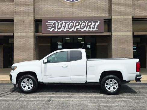 Used 2022 Chevrolet Colorado LT w/ Fleet Safety Package RWD image 5