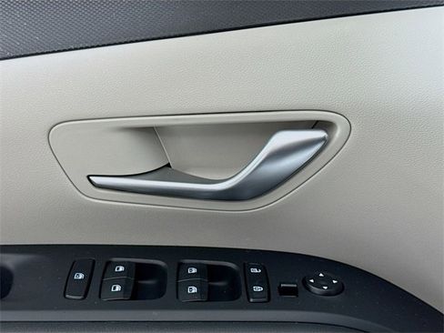 Used 2022 Hyundai Tucson SEL image 13