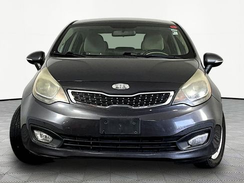 Used 2013 Kia Rio EX w/ Convenience Pkg image 2