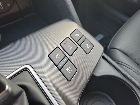 Certified 2026 Kia Sportage SX image 38