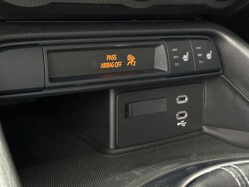 New 2025 MAZDA MX-5 Miata Club image 21