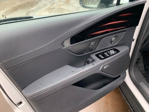 New 2026 Lincoln Nautilus Premier w/ Equipment Group 102A image 26