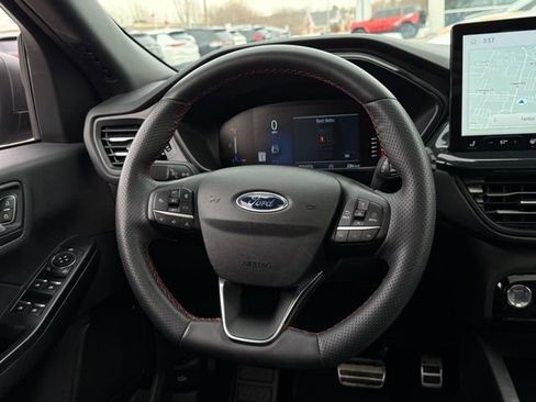Used 2024 Ford Escape ST-Line w/ Tech Pack #1 image 5