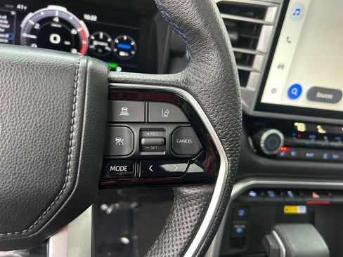 Used 2023 Toyota Tundra Platinum image 17