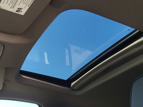 New 2026 GMC Sierra 2500 Denali w/ Denali Reserve Package image 9