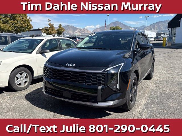 Used 2026 Kia Sportage LX FWD image 3