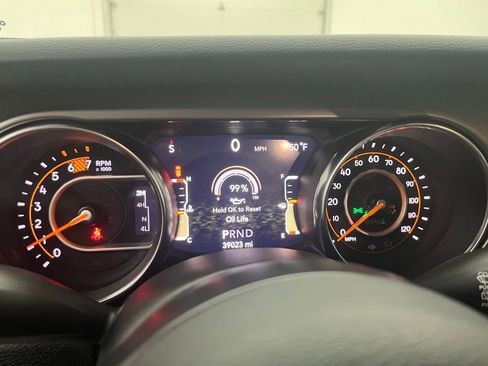 Used 2021 Jeep Wrangler Unlimited Sport image 19