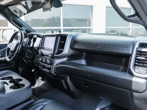 Used 2022 RAM 2500 Big Horn AWD/4WD image 30