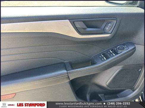 Used 2022 Ford Escape SE w/ Convenience Package AWD/4WD image 16
