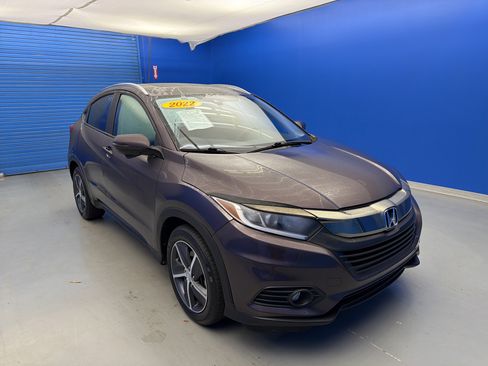 Used 2022 Honda HR-V EX image 2