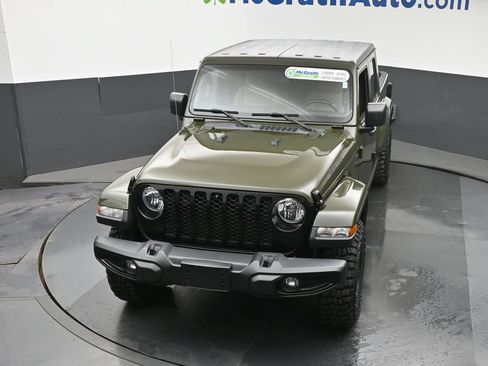 Used 2022 Jeep Gladiator Sport AWD/4WD image 26