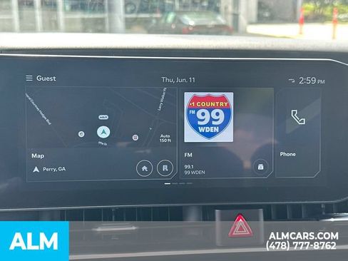 Used 2025 Kia Carnival FWD image 29