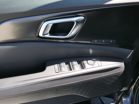 New 2025 Kia Carnival SX Prestige image 13