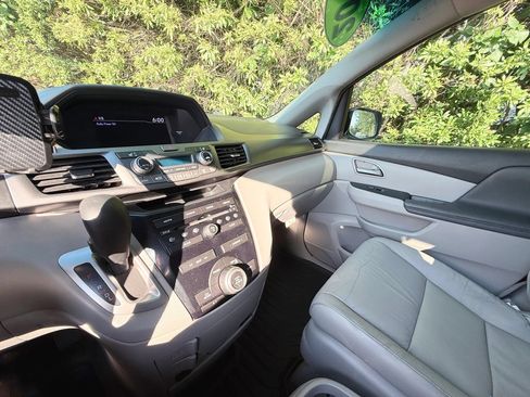 Used 2012 Honda Odyssey EX-L image 28