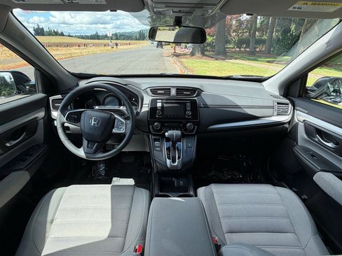 Used 2017 Honda CR-V LX image 13