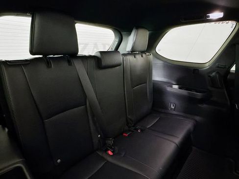 Used 2025 Toyota Grand Highlander MAX Platinum image 32