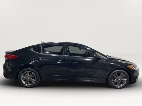 Used 2018 Hyundai Elantra SEL image 8