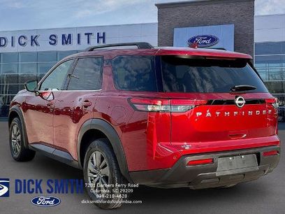 Used 2025 Nissan Pathfinder SV