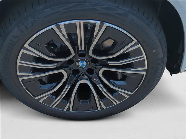 Used 2026 BMW X5 sDrive40i w/ M Sport Package RWD image 8