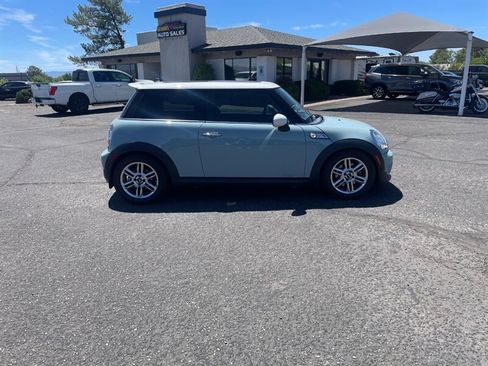 Used 2013 MINI Cooper S FWD image 3